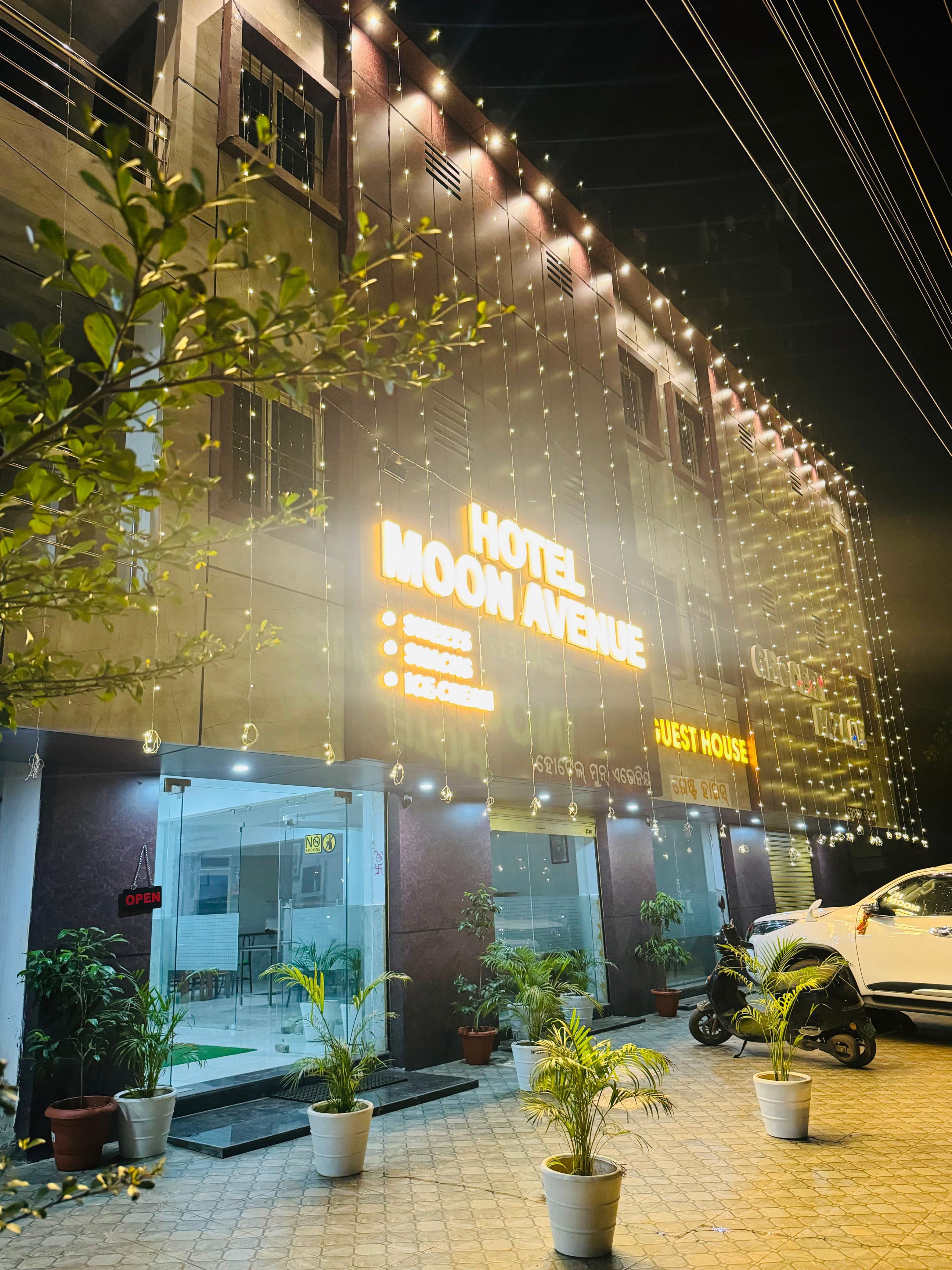 Hotel Moon Avenue property exterior in Patia Bhubaneswar